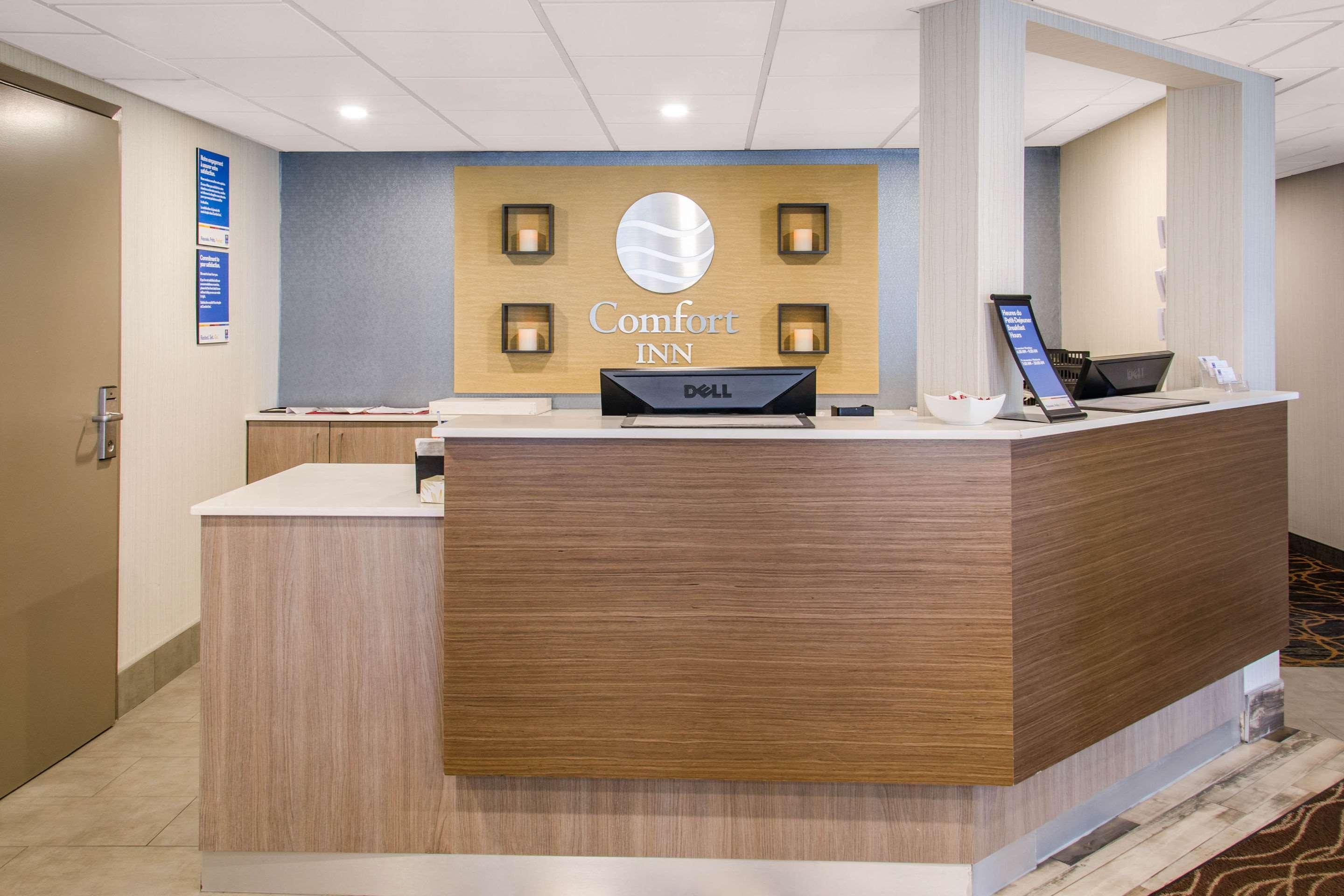 Comfort Inn Aeroport Dorval Ngoại thất bức ảnh